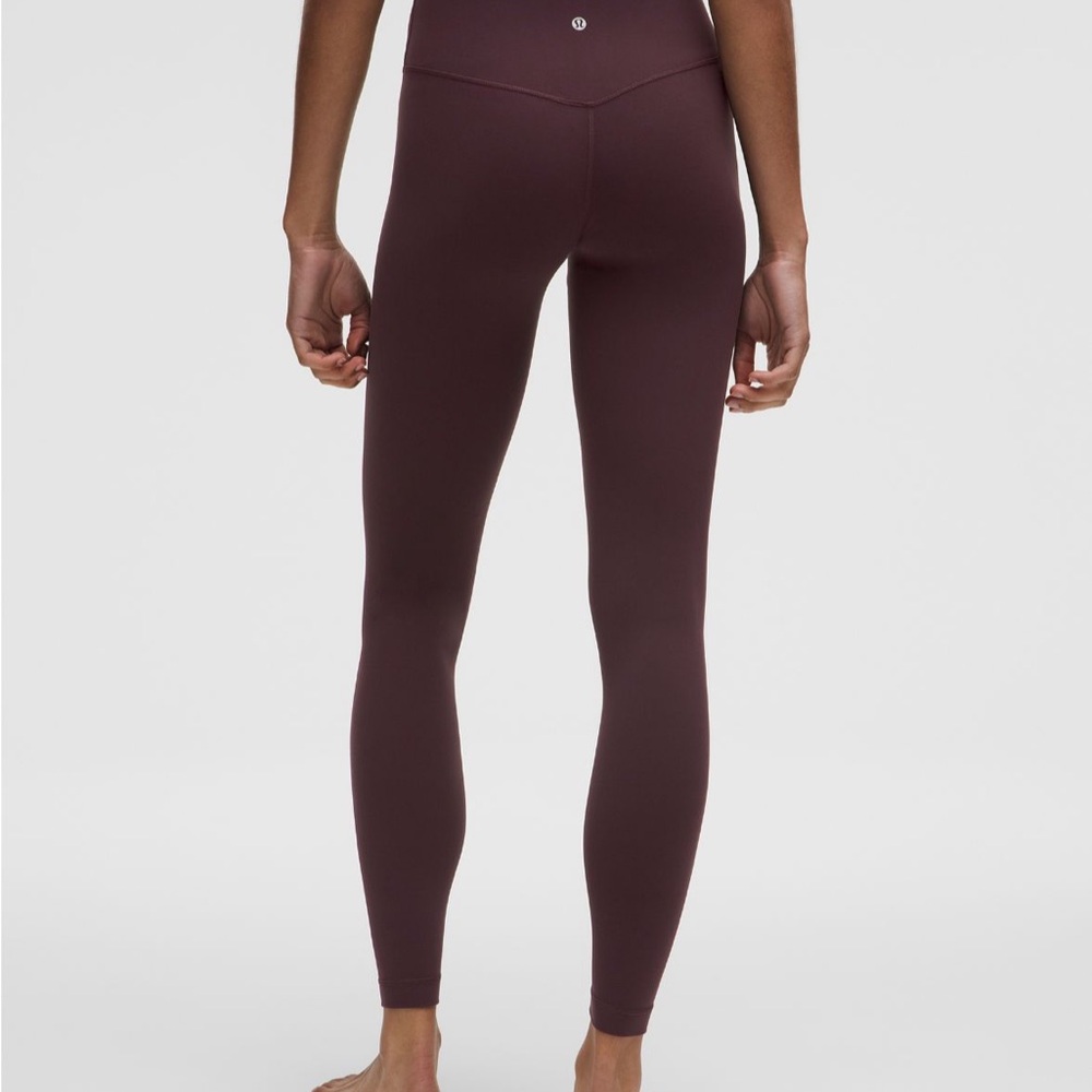 Lululemon (8) Align Leggings w Pockets